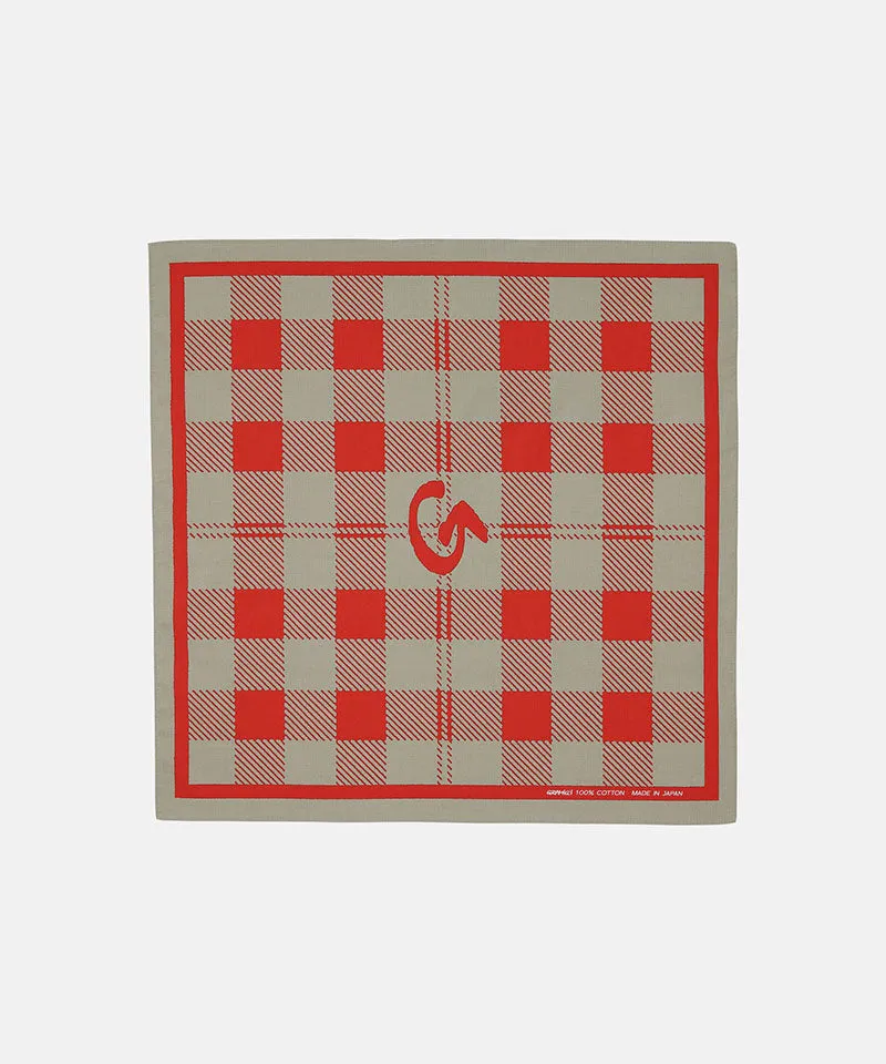 Tampak dekat motif kotak elegan pada HAJAR88 Plaid Bandana berkualitas tinggi