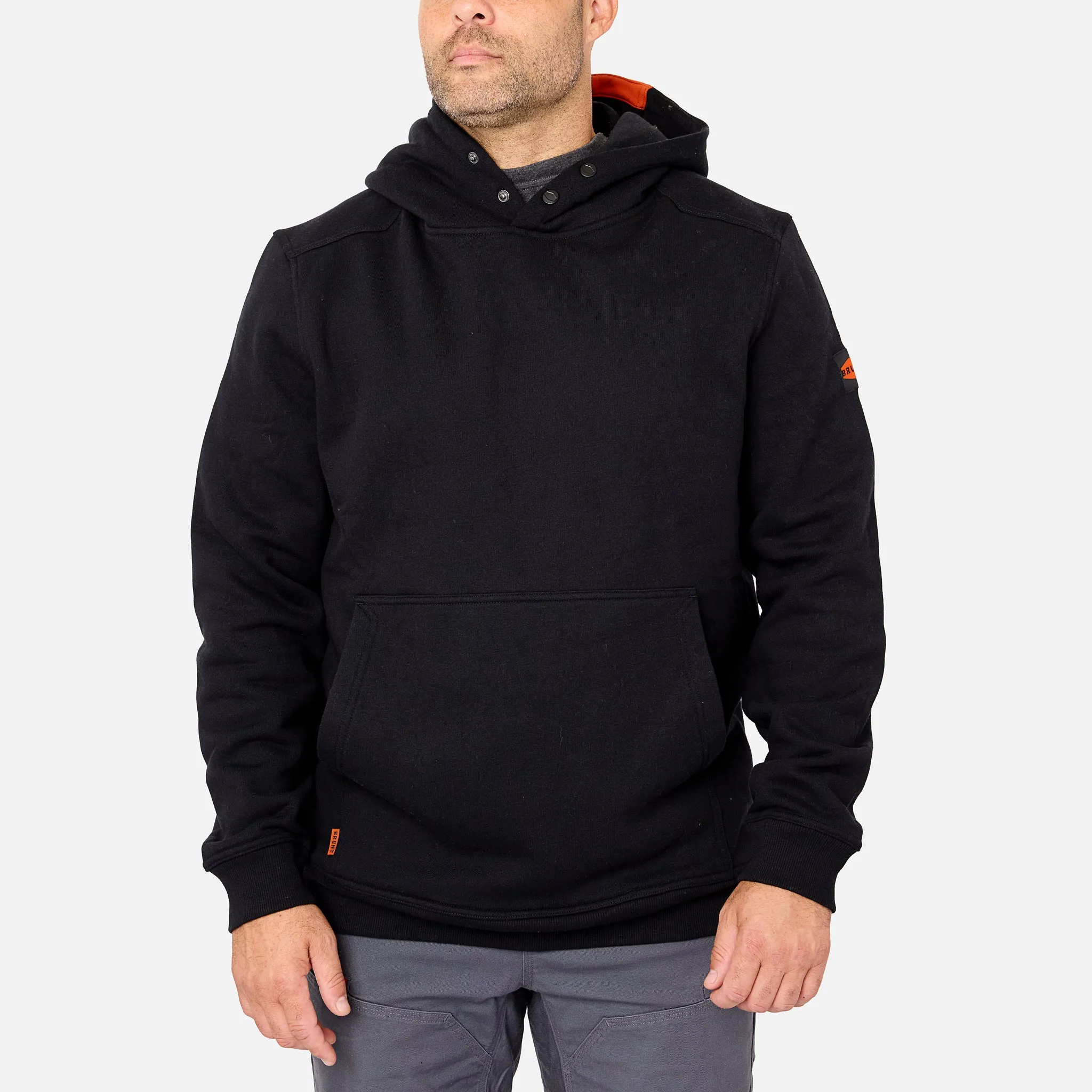 Tampak depan jaket 81 SLOT GAME The Shevlin Hoodie warna hitam tahan air